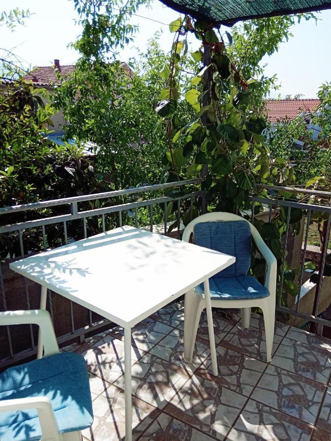 Hotel Vila Umicevic Bijela Zewnętrze zdjęcie