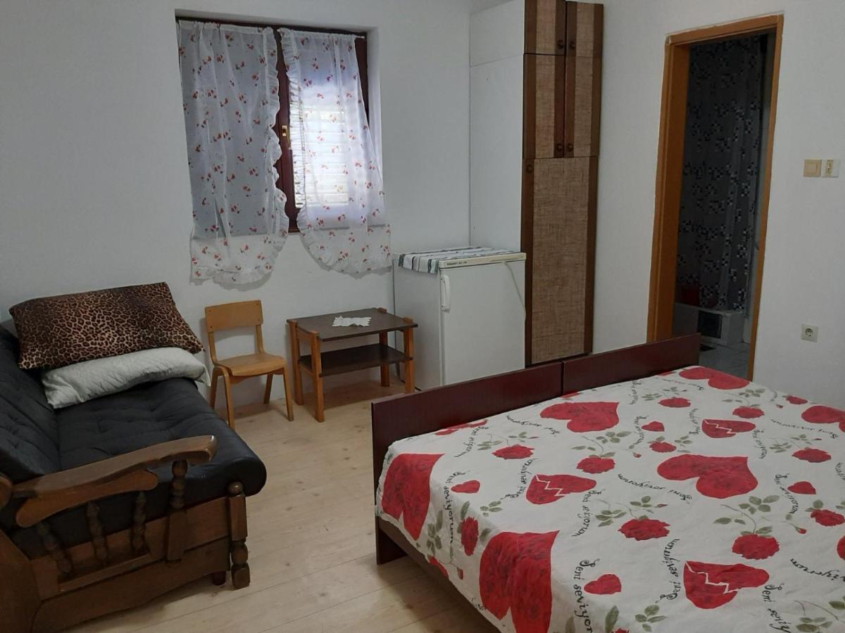 Hotel Vila Umicevic Bijela Zewnętrze zdjęcie